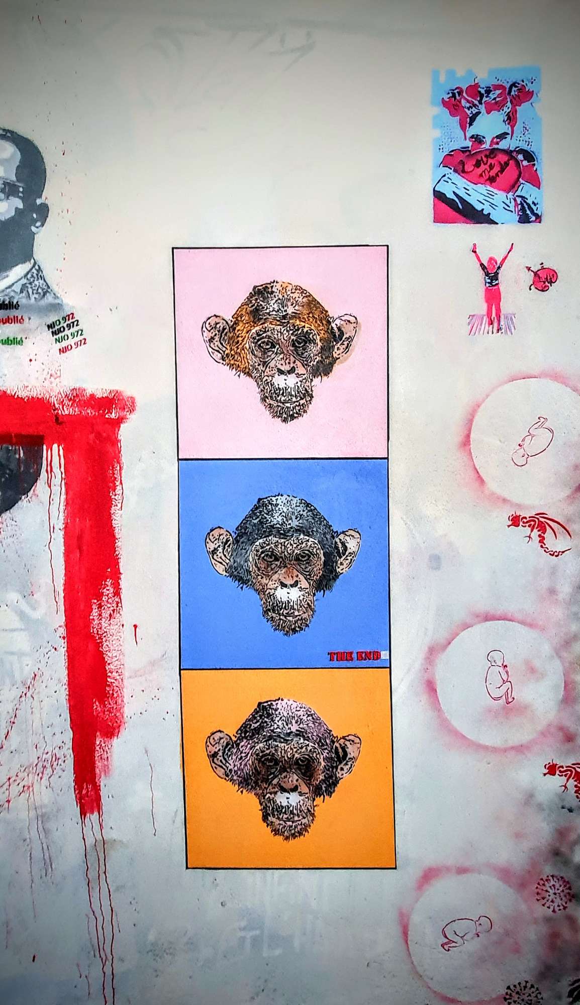 
								Street-art graffiti fresque 
								The End Of  Animals 
									4 Pont National
									75013
									Paris
									France 
									AnunaQi
								Street-Art-Safari.com
								