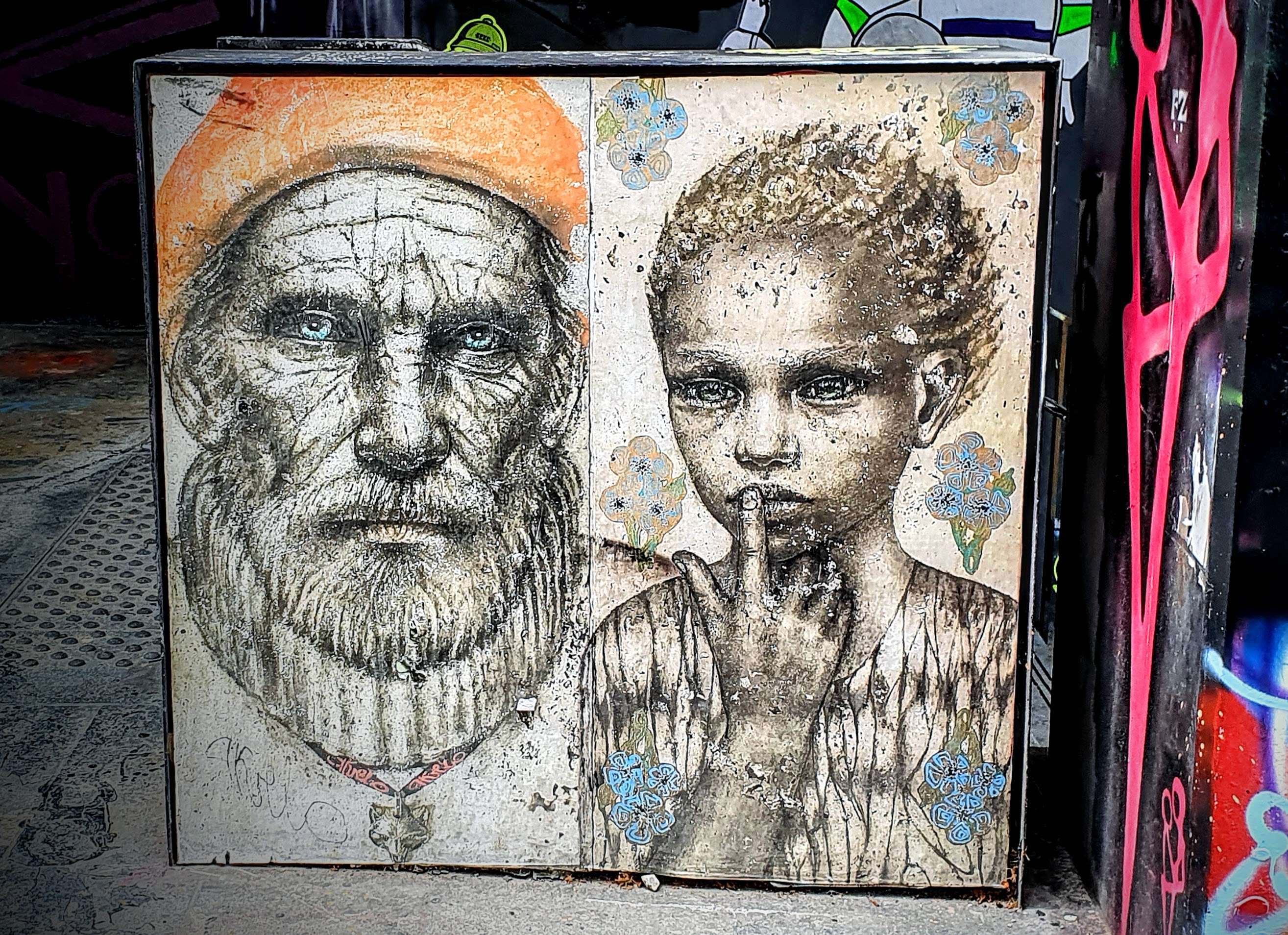 
								Street-art graffiti fresque 
								Akelo 
									20 Boulevard du G&eacute;n&eacute;ral d'Arm&eacute;e Jean Simon
									75013
									Paris
									France 
									AnunaQi
								Street-Art-Safari.com
								