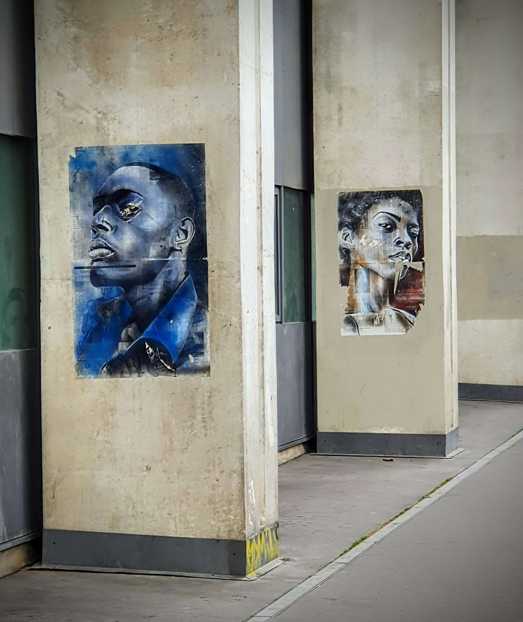 
								Street-art graffiti fresque 
								 
									38 Rue des Grands Moulins
									75013
									Paris
									France 
									AnunaQi
								Street-Art-Safari.com
								