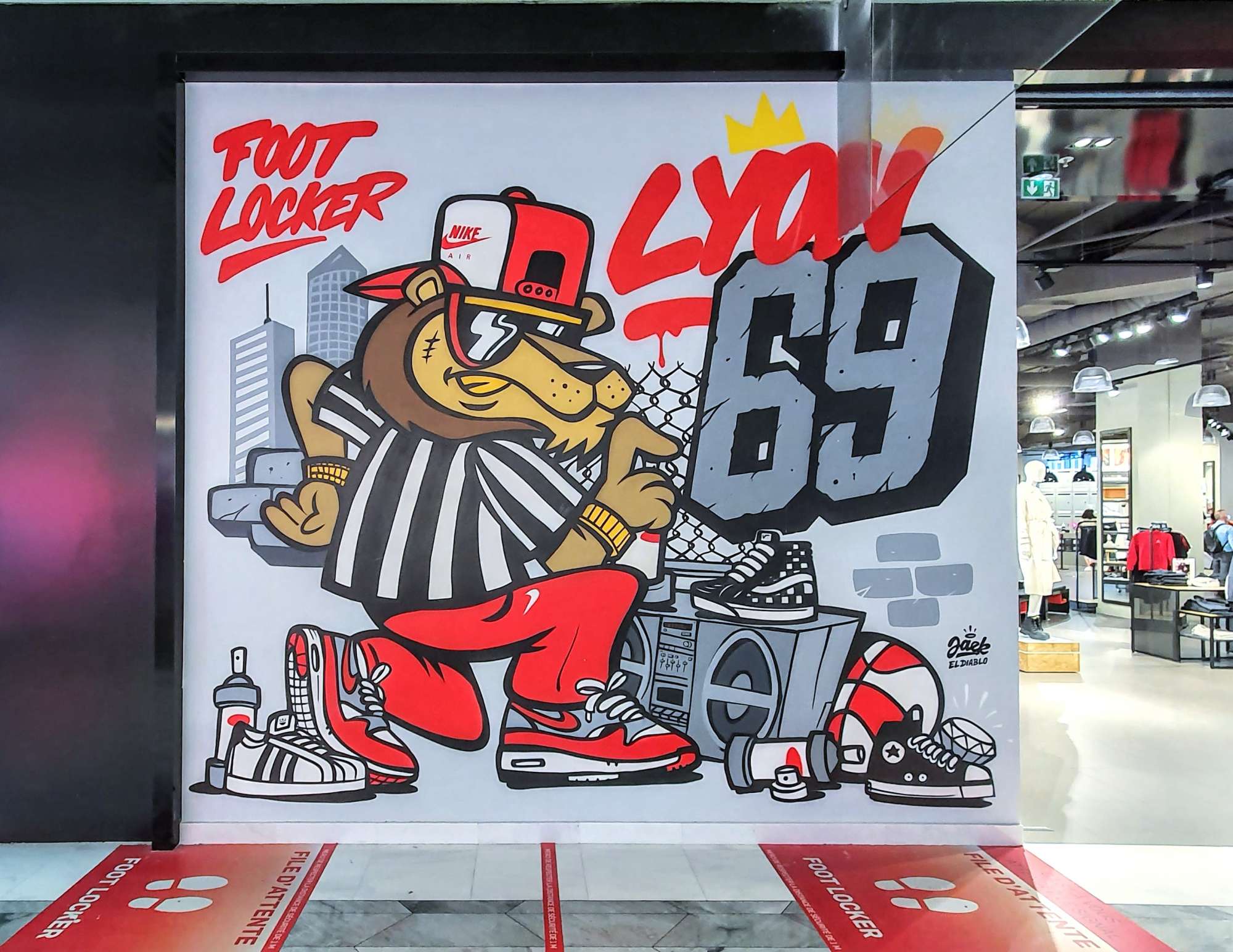 
								Street-art graffiti fresque 
								Jaek El Diablo 
									18 Rue Docteur Bouchut
									69003
									Lyon
									France 
									AnunaQi
								Street-Art-Safari.com
								