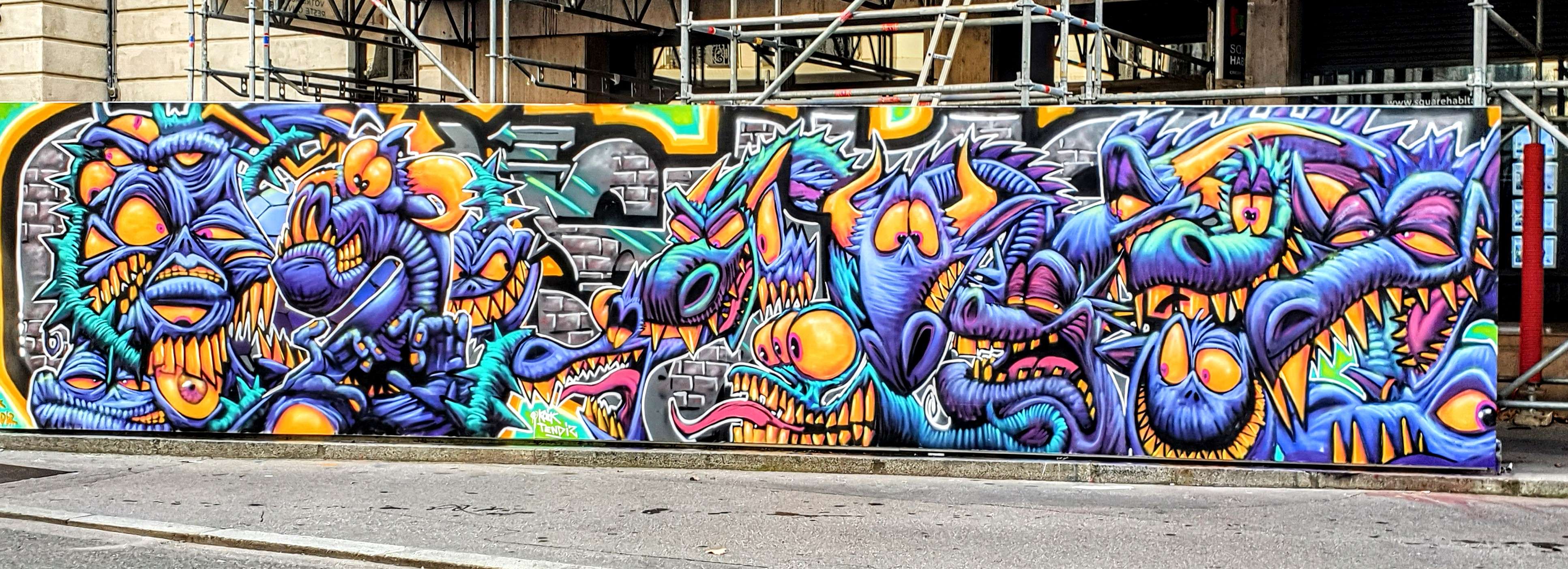 
								Street-art graffiti fresque 
								Skema 
									53 Rue de la R&eacute;publique
									69002
									Lyon
									France 
									AnunaQi
								Street-Art-Safari.com
								