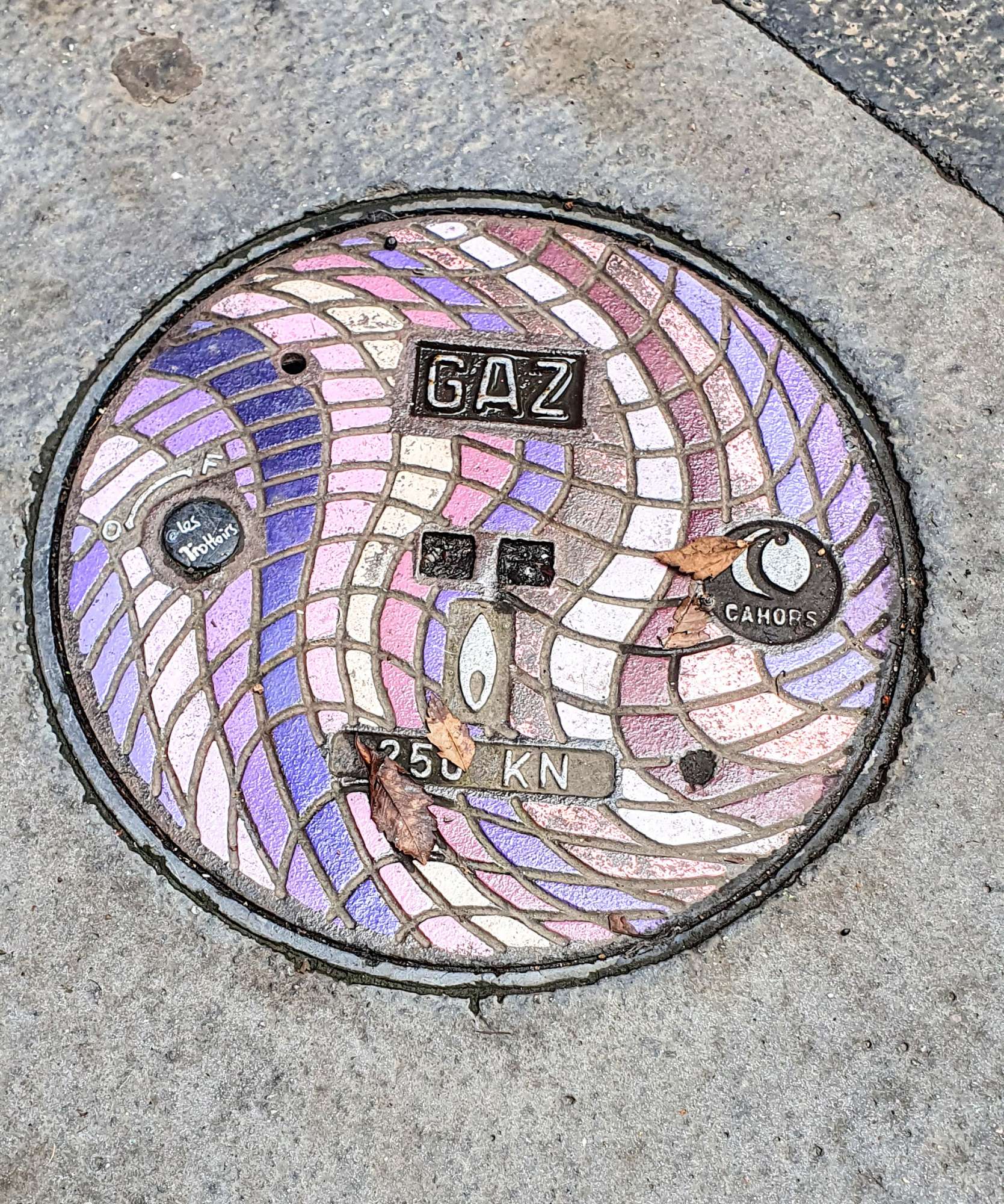 
								Street-art graffiti fresque 
								 
									10 Place Fernand Rey
									69001
									Lyon
									France 
									AnunaQi
								Street-Art-Safari.com
								