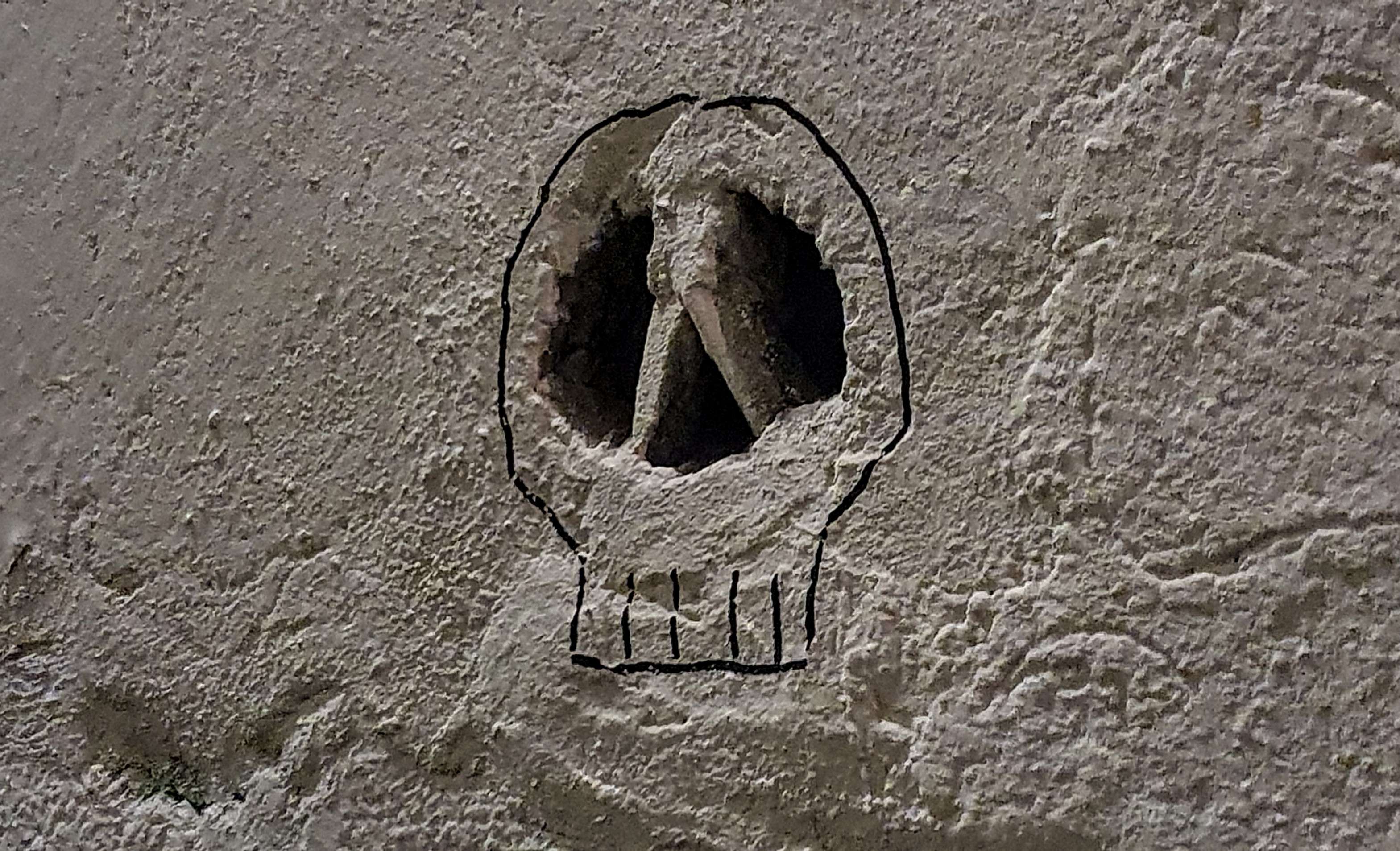 
								Street-art graffiti fresque 
								 
									27B Passage Mermet
									69001
									Lyon
									France 
									AnunaQi
								Street-Art-Safari.com
								