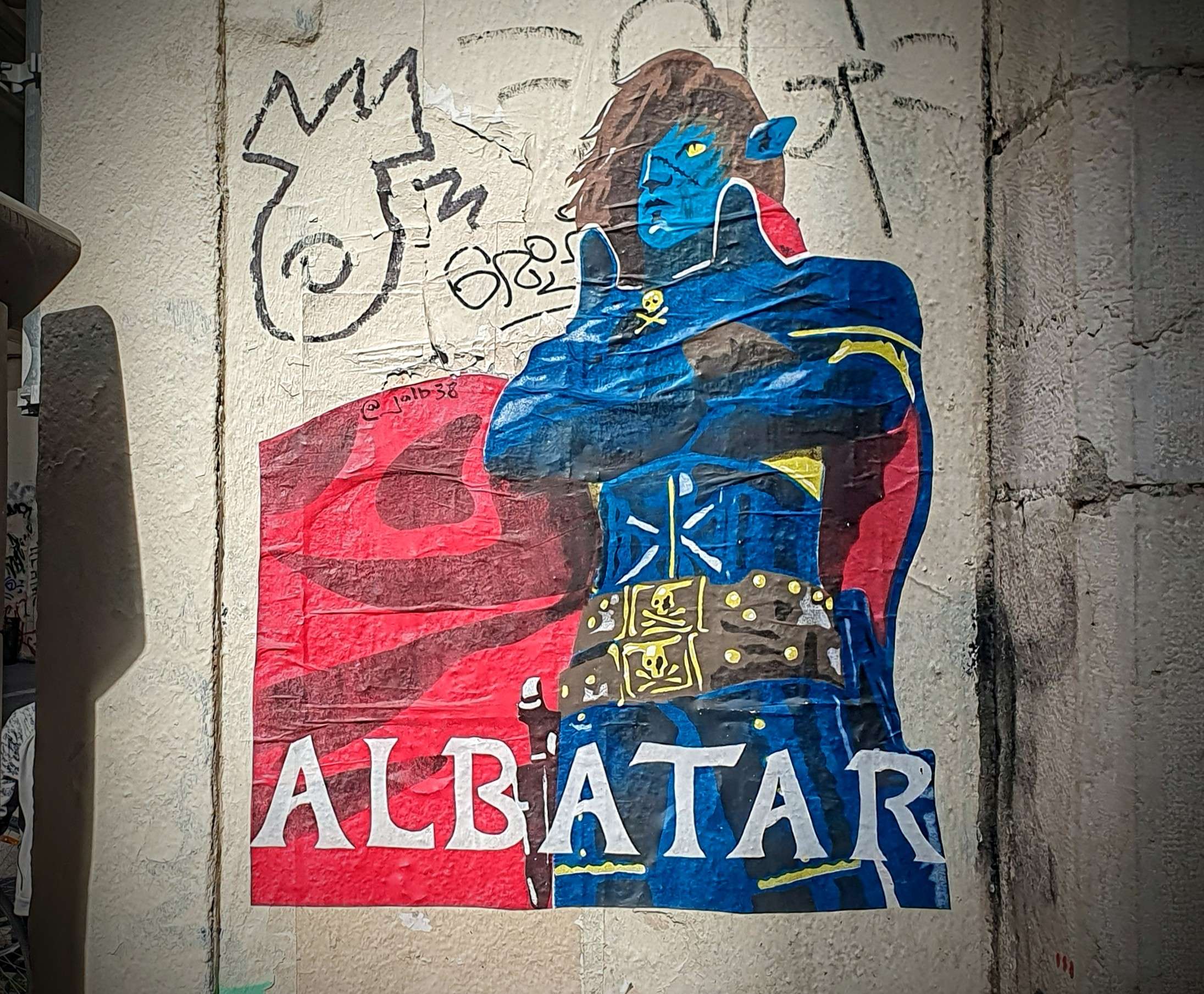 
								Street-art graffiti fresque 
								jalb38 
									9 Rue Ren&eacute; Leynaud
									69001
									Lyon
									France 
									AnunaQi
								Street-Art-Safari.com
								