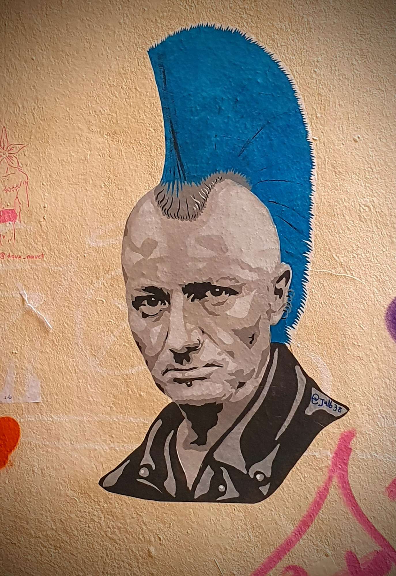 
								Street-art graffiti fresque 
								jalb38 
									30 Rue Burdeau
									69001
									Lyon
									France 
									AnunaQi
								Street-Art-Safari.com
								