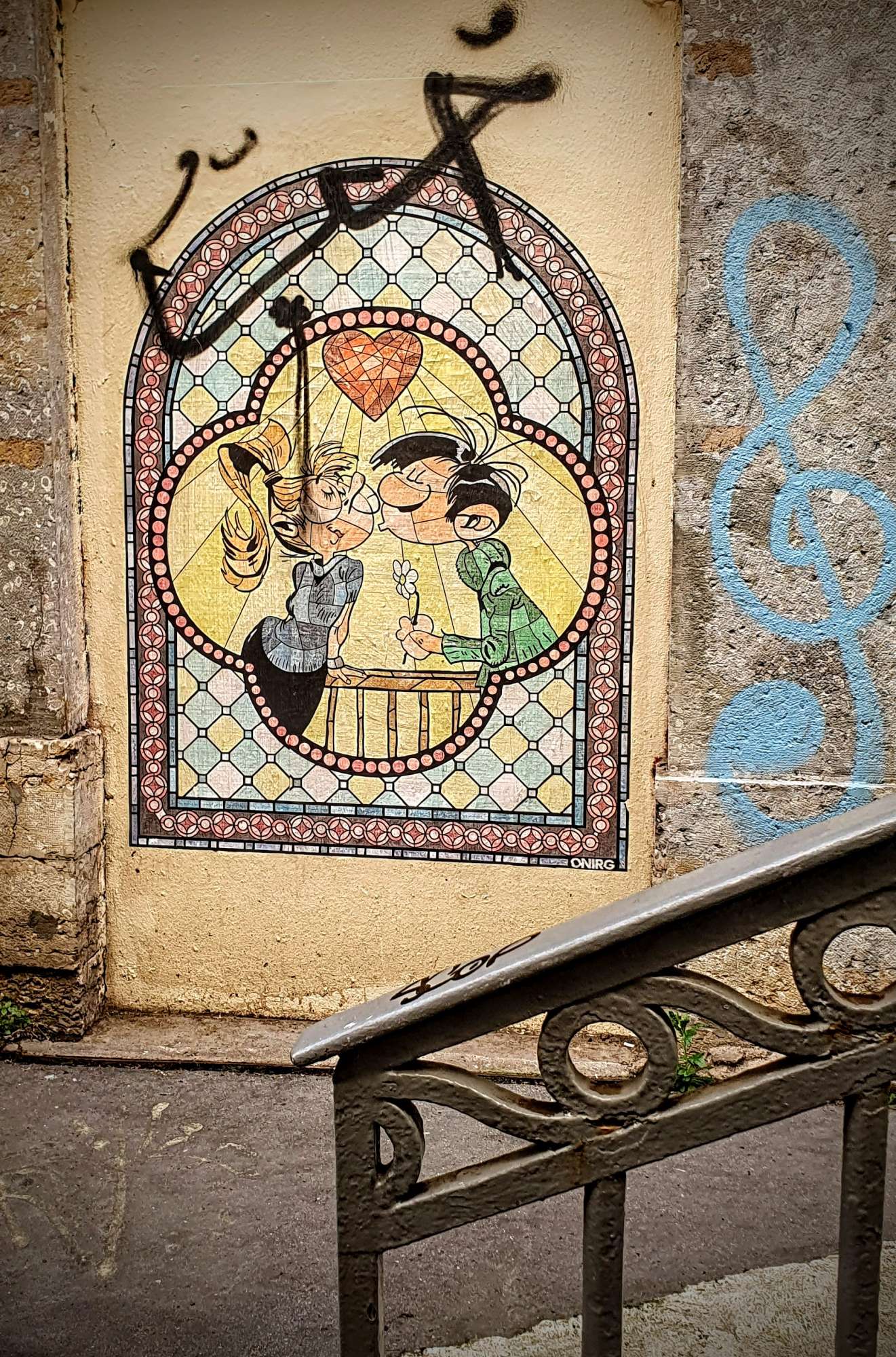 
								Street-art graffiti fresque 
								Onirg 
									15 Rue Pouteau
									69001
									Lyon
									France 
									AnunaQi
								Street-Art-Safari.com
								