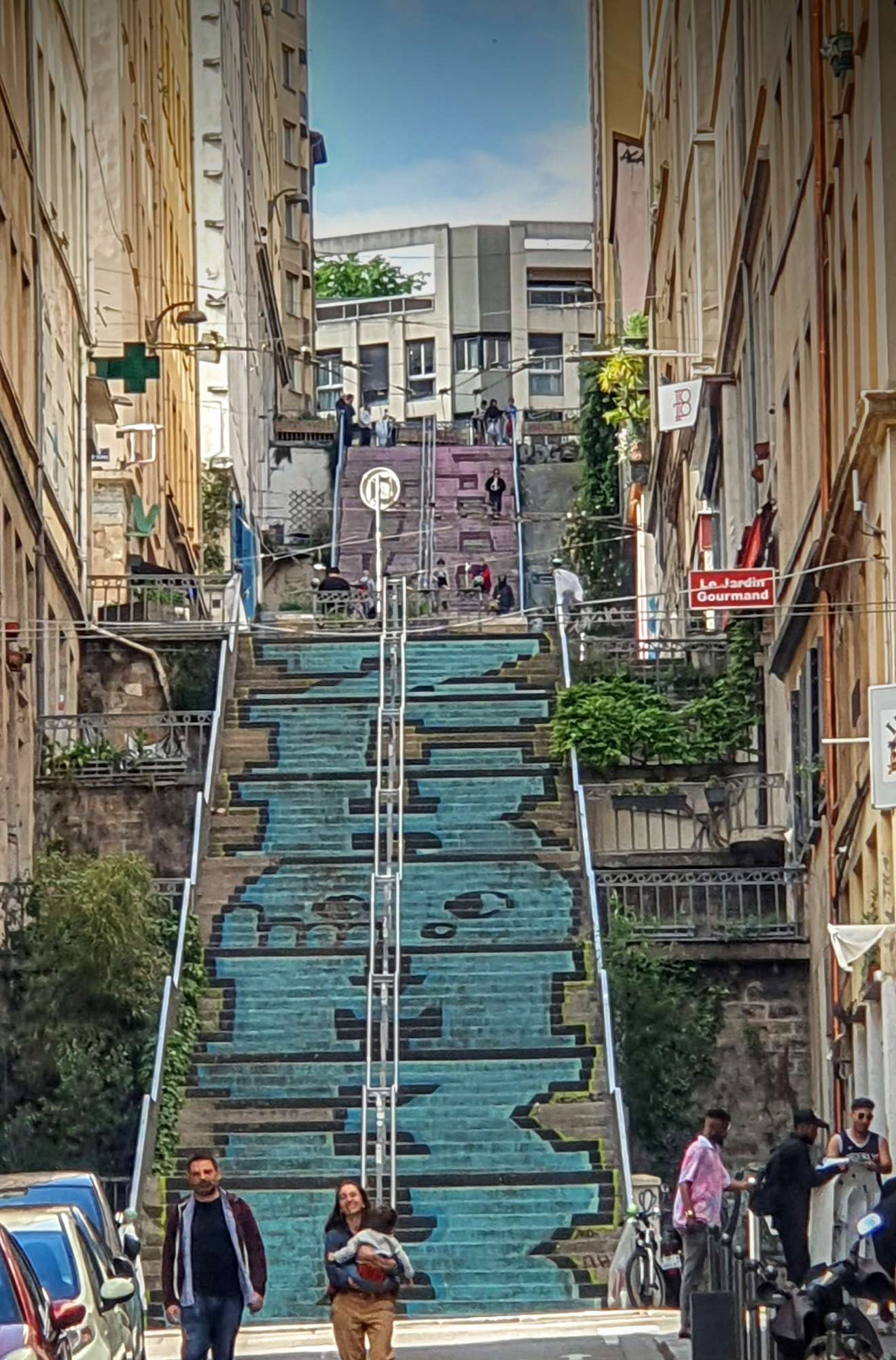 
								Street-art graffiti fresque 
								 
									6 Passage Thiaffait
									69001
									Lyon
									France 
									AnunaQi
								Street-Art-Safari.com
								