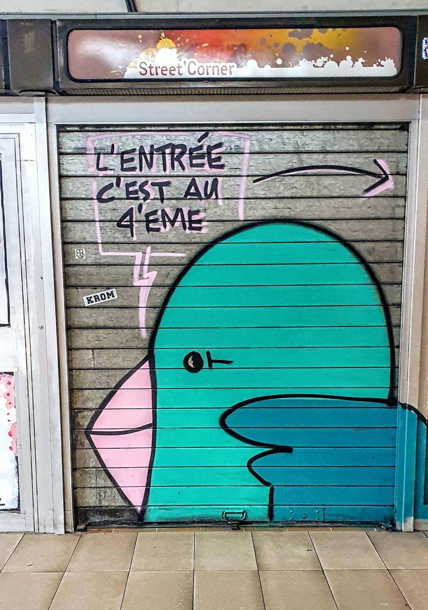 
								Street-art graffiti fresque 
								 
									
									69002
									Lyon
									France 
									AnunaQi
								Street-Art-Safari.com
								