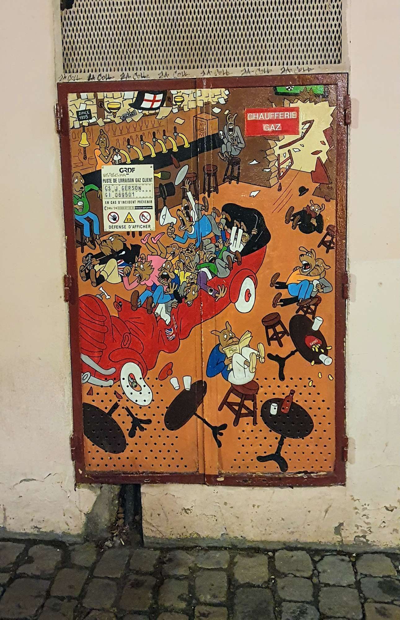 
								Street-art graffiti fresque 
								 
									2 Place du Change
									69005
									Lyon
									France 
									AnunaQi
								Street-Art-Safari.com
								