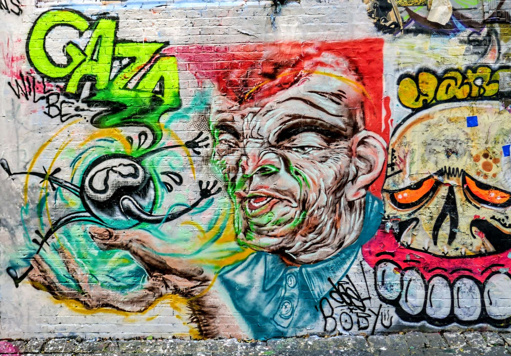 
								Street-art graffiti fresque 
								 
									192 Brick Lane
									E1 6SA
									London
									United Kingdom 
									AnunaQi
								Street-Art-Safari.com
								