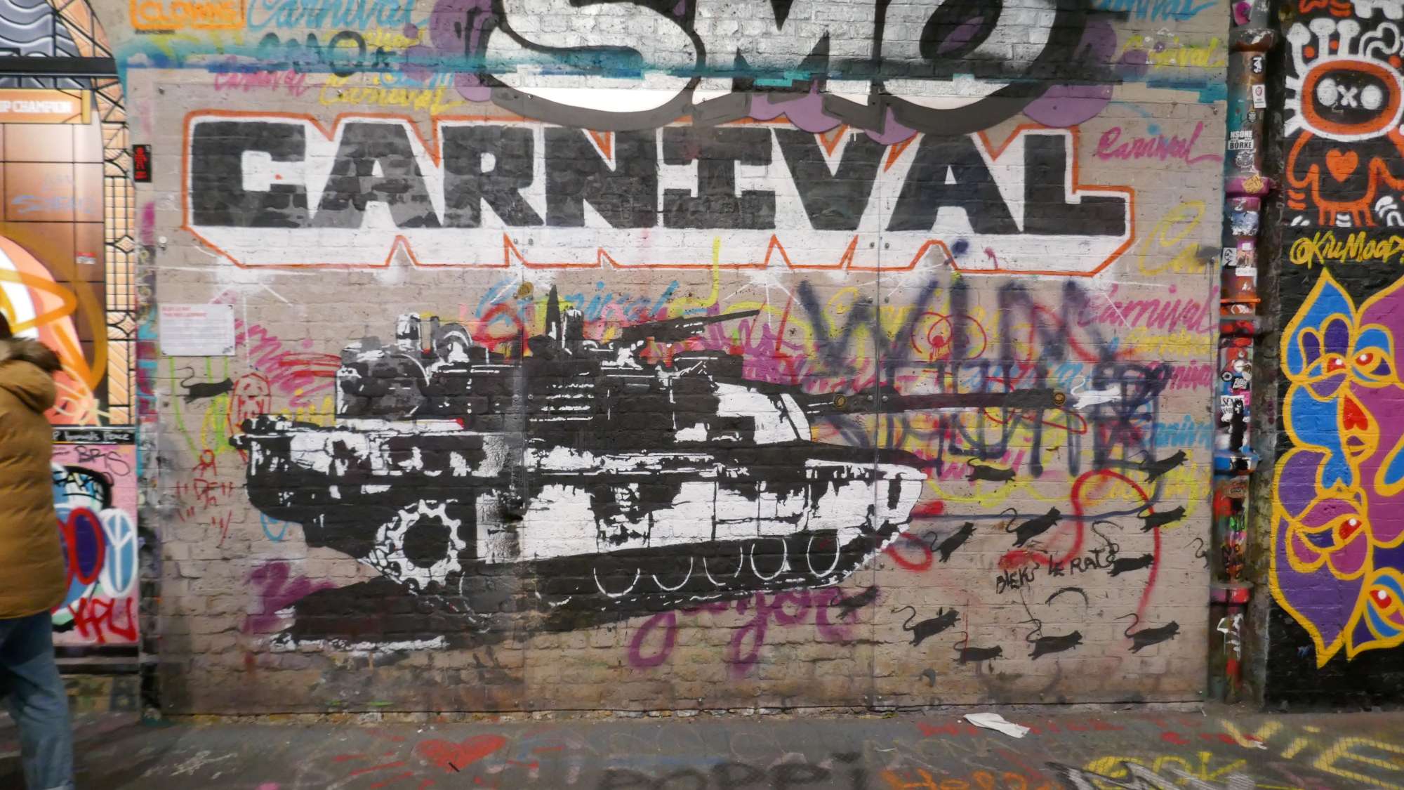 
								Street-art graffiti fresque 
								Blek le Rat 
									22 Leake Street
									SE1 7NN
									London
									United Kingdom 
									AnunaQi
								Street-Art-Safari.com
								