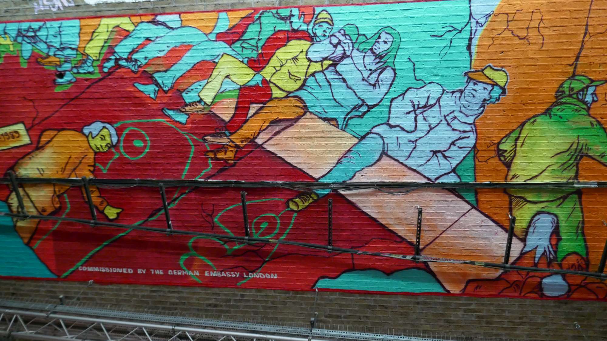 
								Street-art graffiti fresque 
								 
									Arch 16 Leake Street
									SE1 7NN
									London
									United Kingdom 
									AnunaQi
								Street-Art-Safari.com
								