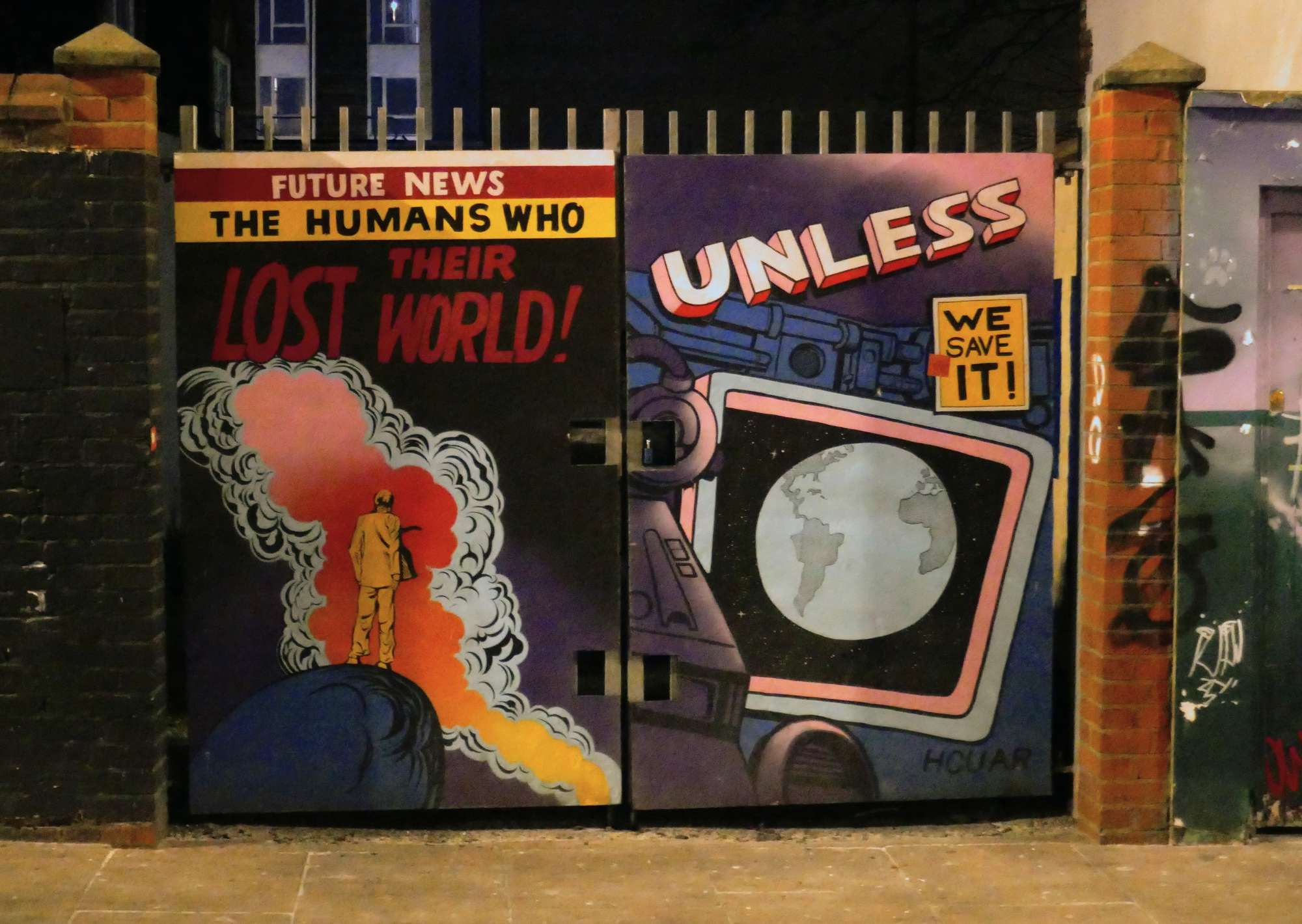 
								Street-art graffiti fresque 
								 
									176 Camden High Street
									NW1 8QL
									London
									United Kingdom 
									AnunaQi
								Street-Art-Safari.com
								