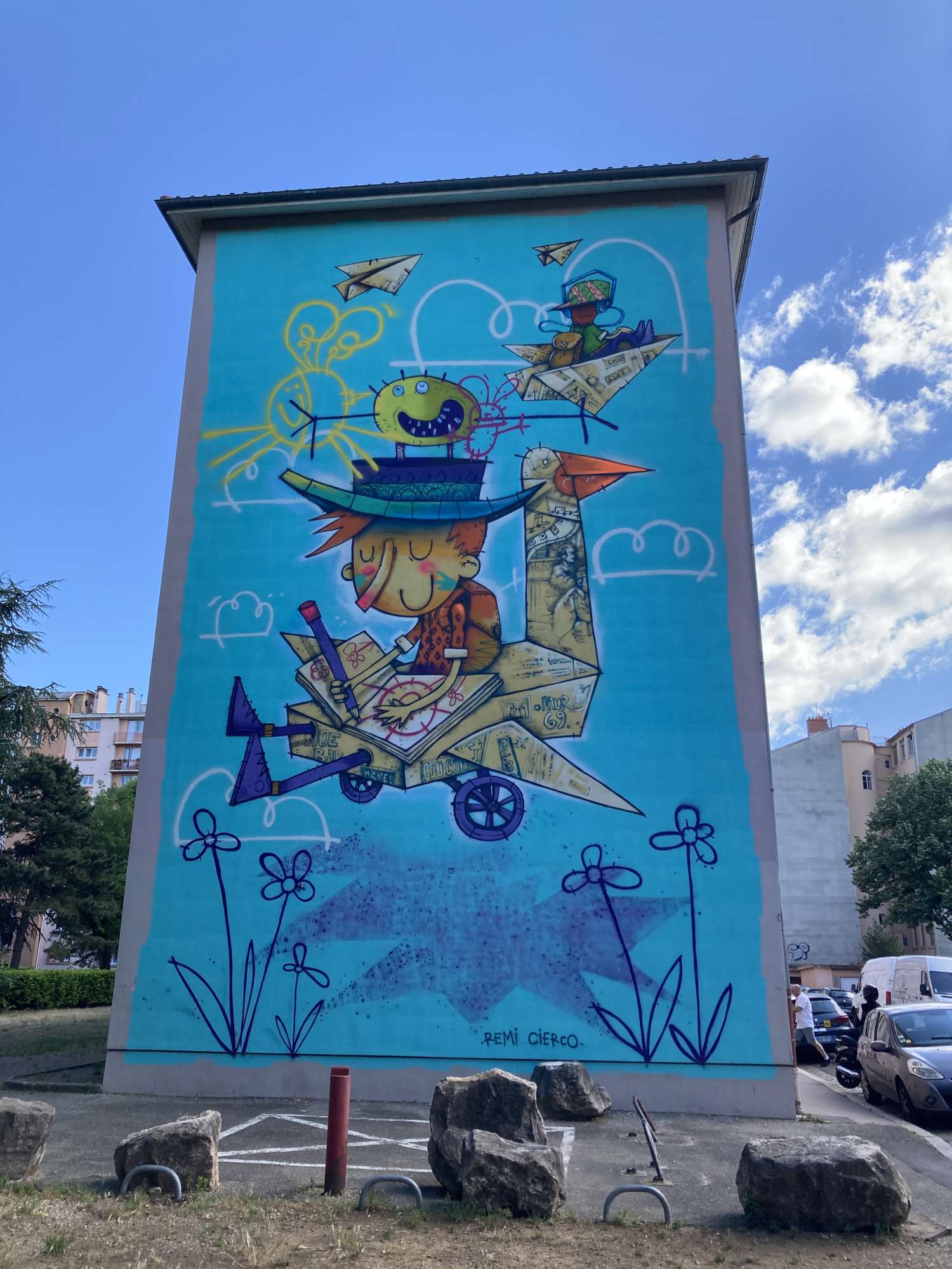 
								Street-art graffiti fresque 
								R&eacute;mi CIERCO 
									26 Boulevard des Canuts
									69004
									Lyon
									France 
									Karo-Karo Kendrickx
								Street-Art-Safari.com
								