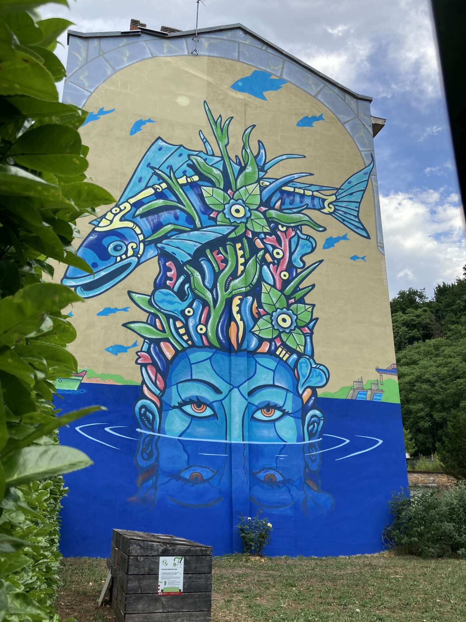 
								Street-art graffiti fresque 
								Spone 
									40B Quai Joseph Gillet
									69004
									Lyon
									France 
									Karo-Karo Kendrickx
								Street-Art-Safari.com
								