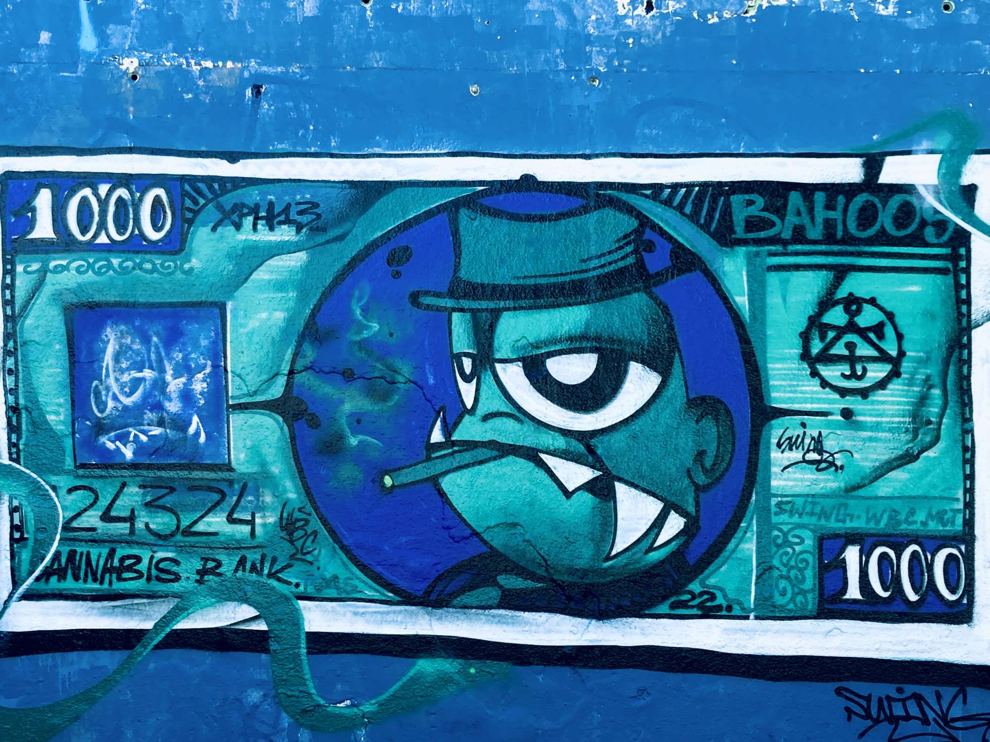 
								Street-art graffiti fresque 
								Swing 
									skatepark foch
									69006
									Lyon
									France 
									Karo-Karo Kendrickx
								Street-Art-Safari.com
								