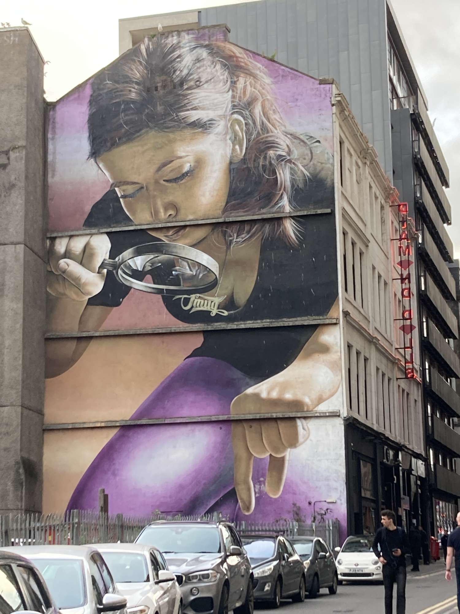 
								Street-art graffiti fresque 
								SMUGONE 
									158 Argyle Street
									G2 8BT
									Glasgow
									United Kingdom 
									Karo-Karo Kendrickx
								Street-Art-Safari.com
								